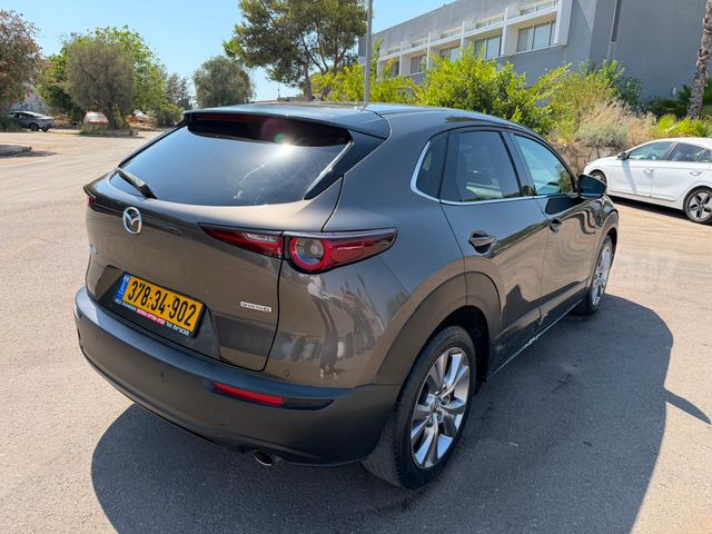 מאזדה CX-30