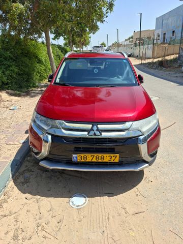 מודעת רכב מיצובישי אאוטלנדר