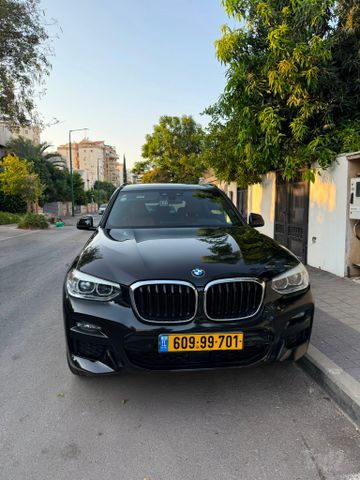 ב מ וו X3