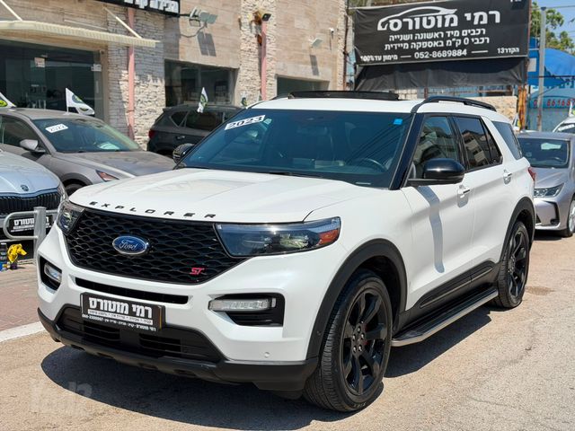 מודעת רכב פורד אקספלורר