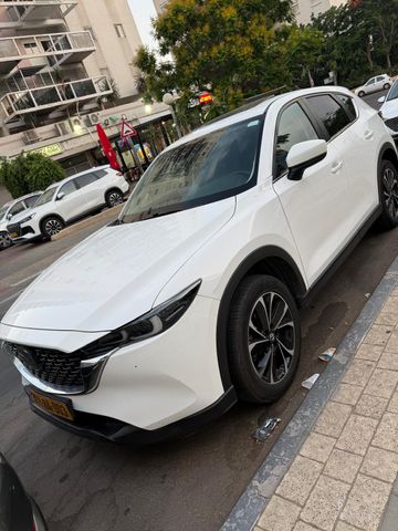 מודעת רכב מאזדה CX-5