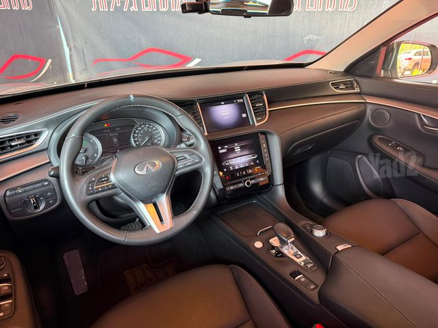 אינפיניטי QX50