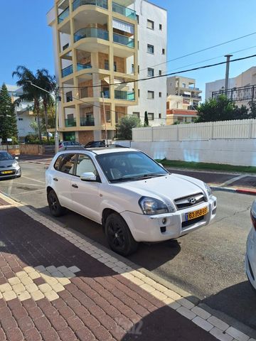 יונדאי טוסון