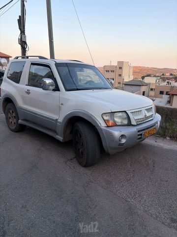 מודעת רכב מיצובישי פג'רו