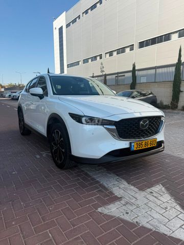 מודעת רכב מאזדה CX-5