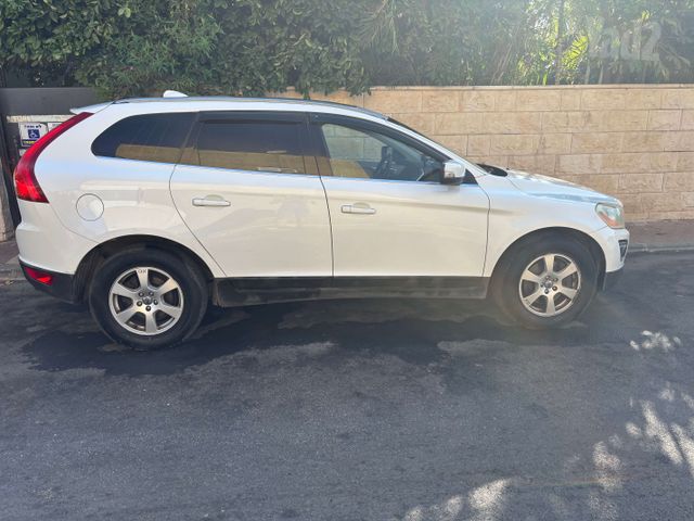 וולוו XC60