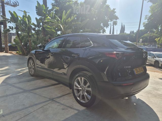 מאזדה CX-30