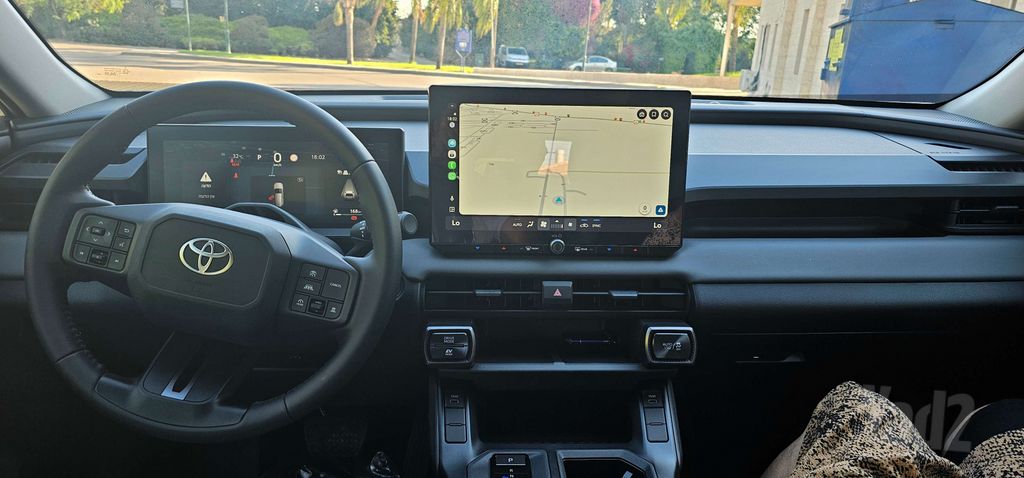 טויוטה RAV4