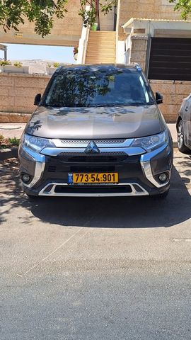 מודעת רכב מיצובישי אאוטלנדר