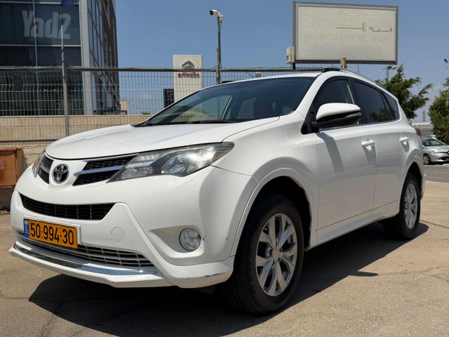 מודעת רכב טויוטה RAV4