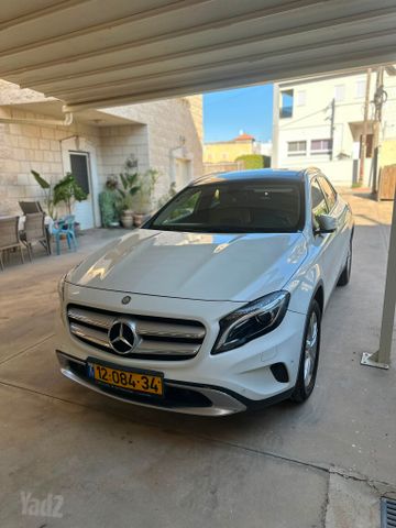 GLA 4X2 Urban GLA 200 אוט׳ בנזין 1.6 (156 כ״ס) [2014-2017]