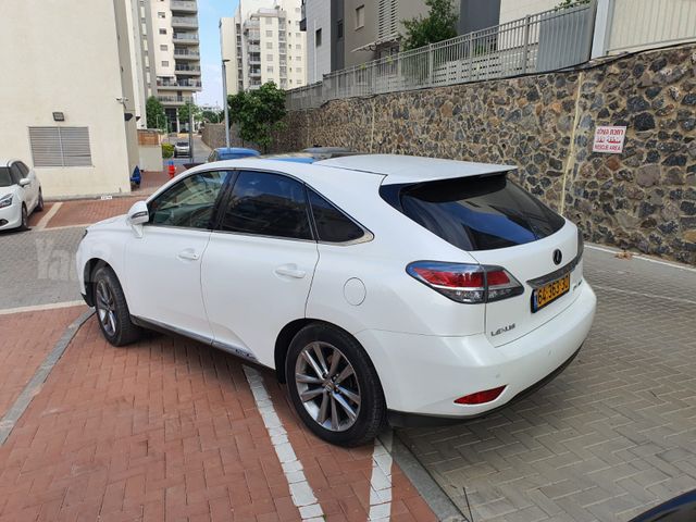 לקסוס RX
