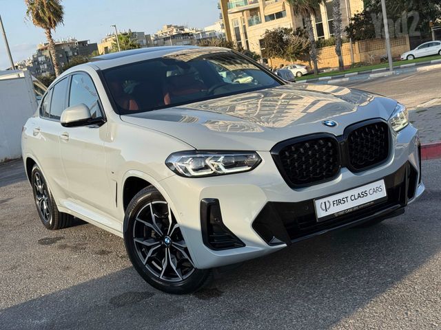 ב מ וו X4