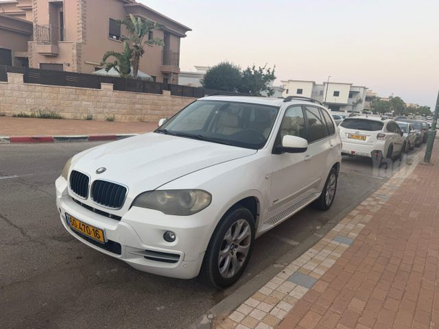 ב מ וו X5