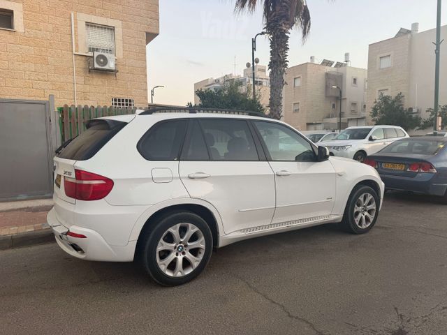 ב מ וו X5