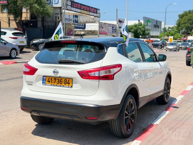 ניסאן קשקאי