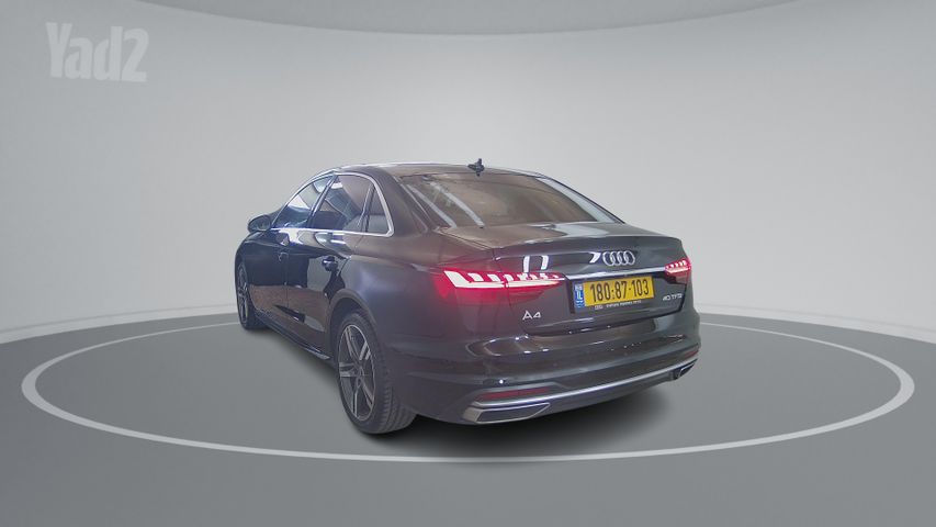 אאודי A4