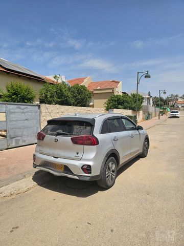 מודעת רכב קיה נירו 2
