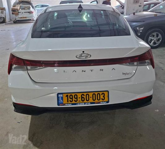 יונדאי אלנטרה