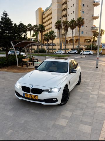 מודעת רכב ב מ וו סדרה 3