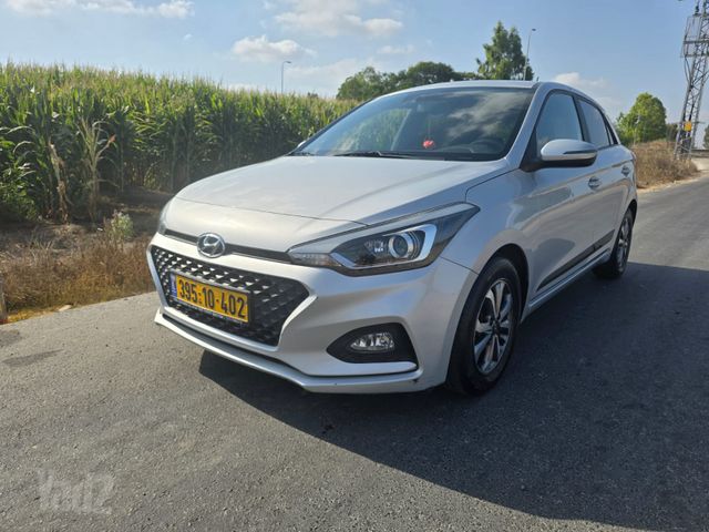 יונדאי i20