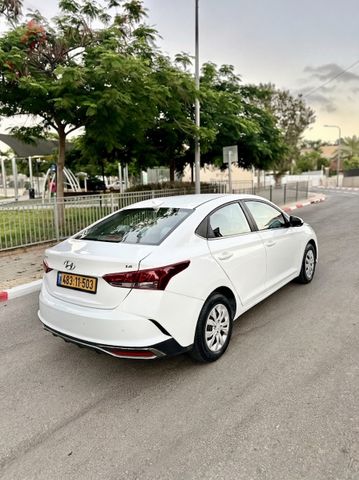 יונדאי אקסנט i25