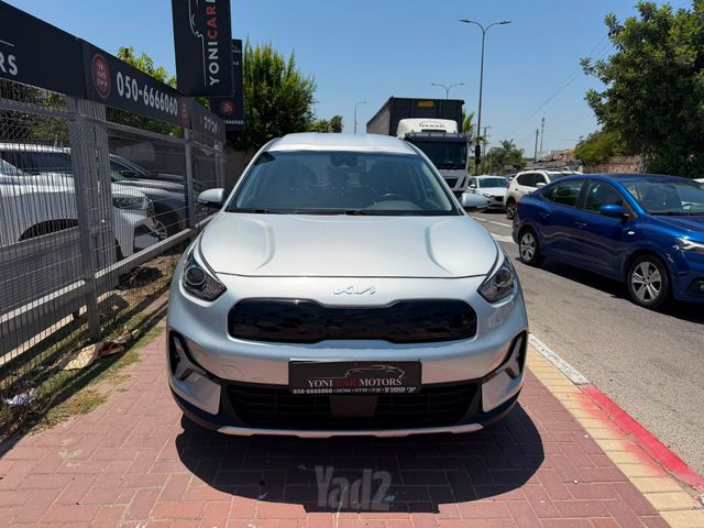 קיה נירו פלוס
