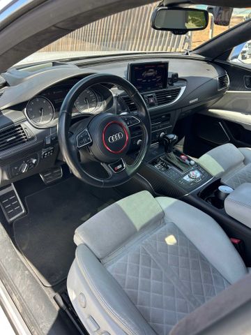 אאודי S7