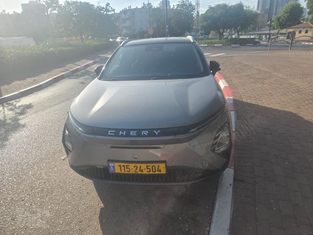 מודעת רכב צ׳רי FX