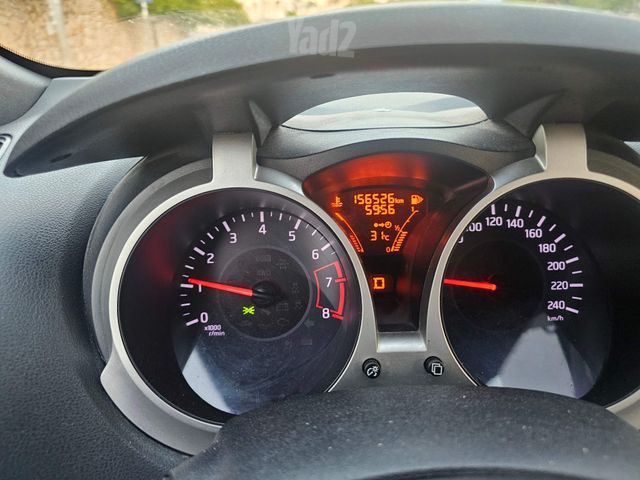 ניסאן ג'וק