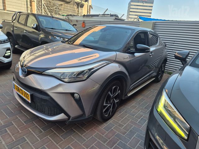 טויוטה C-HR
