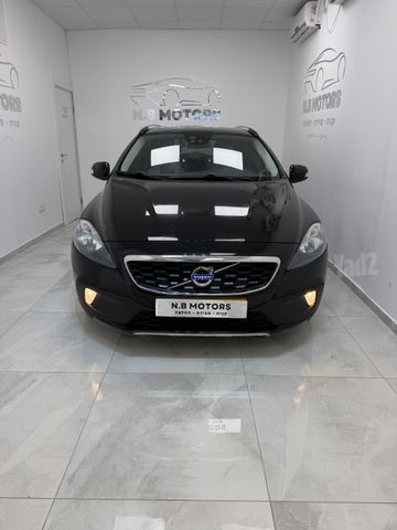 וולוו V40