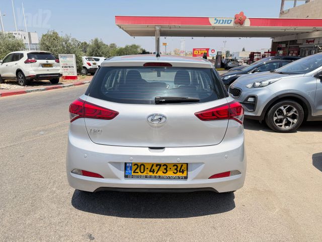יונדאי i20