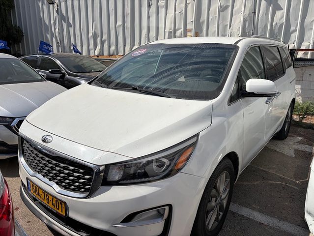 מודעת רכב קיה קרניבל