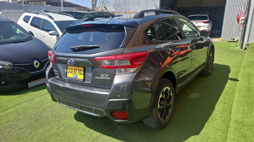 סובארו XV