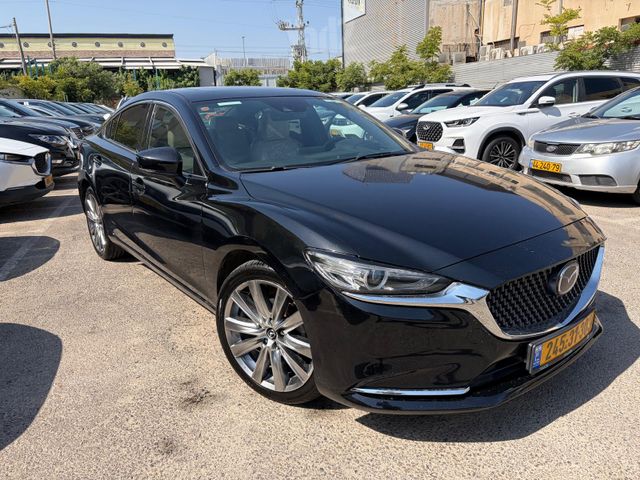 מודעת רכב מאזדה 6