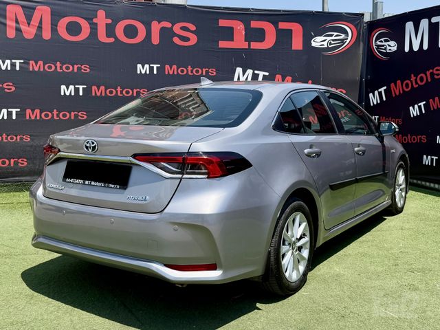 טויוטה קורולה