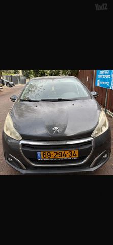 מודעת רכב פיג'ו 208