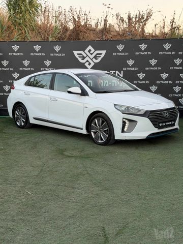 יונדאי איוניק