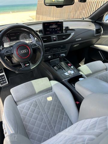 אאודי S7