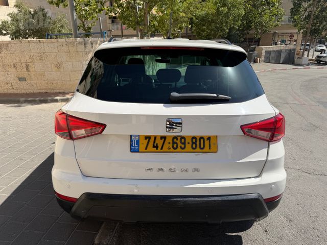 מודעת רכב סיאט ארונה 2