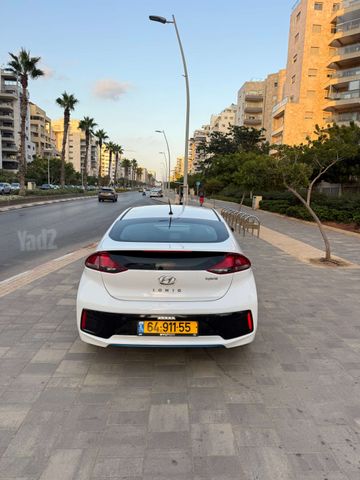 יונדאי איוניק