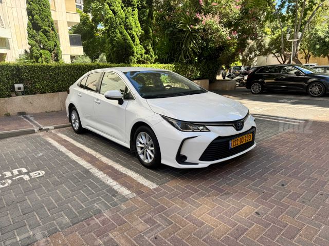 מודעת רכב טויוטה קורולה