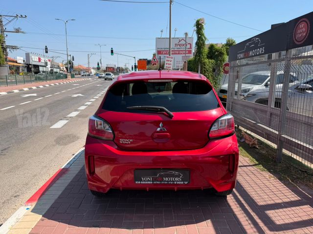 מיצובישי ספייס סטאר