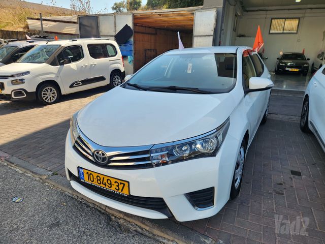 מודעת רכב טויוטה קורולה