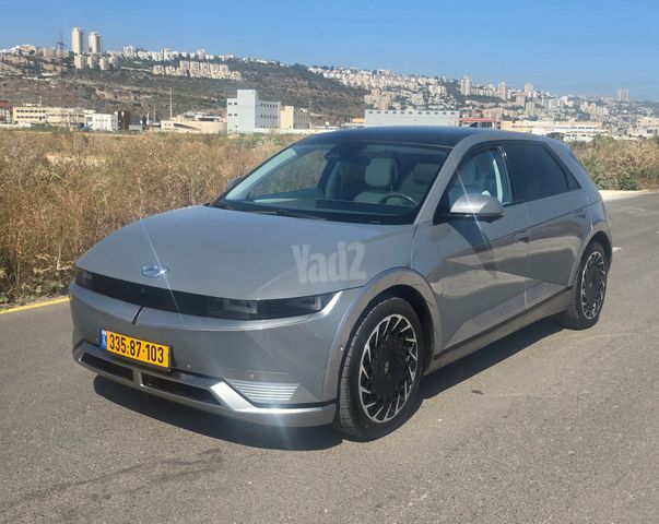 יונדאי איוניק 5