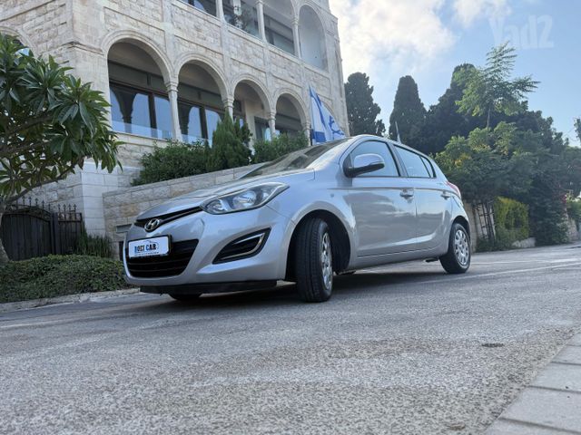 יונדאי i20