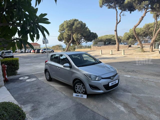 יונדאי i20