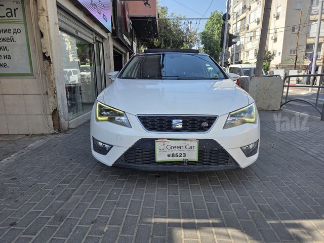 מודעת רכב סיאט לאון