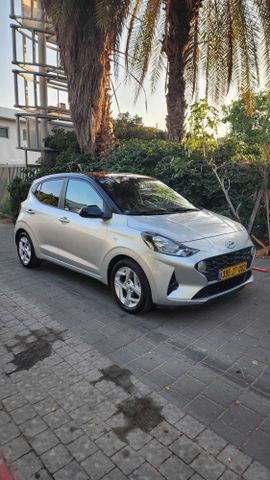 יונדאי i10